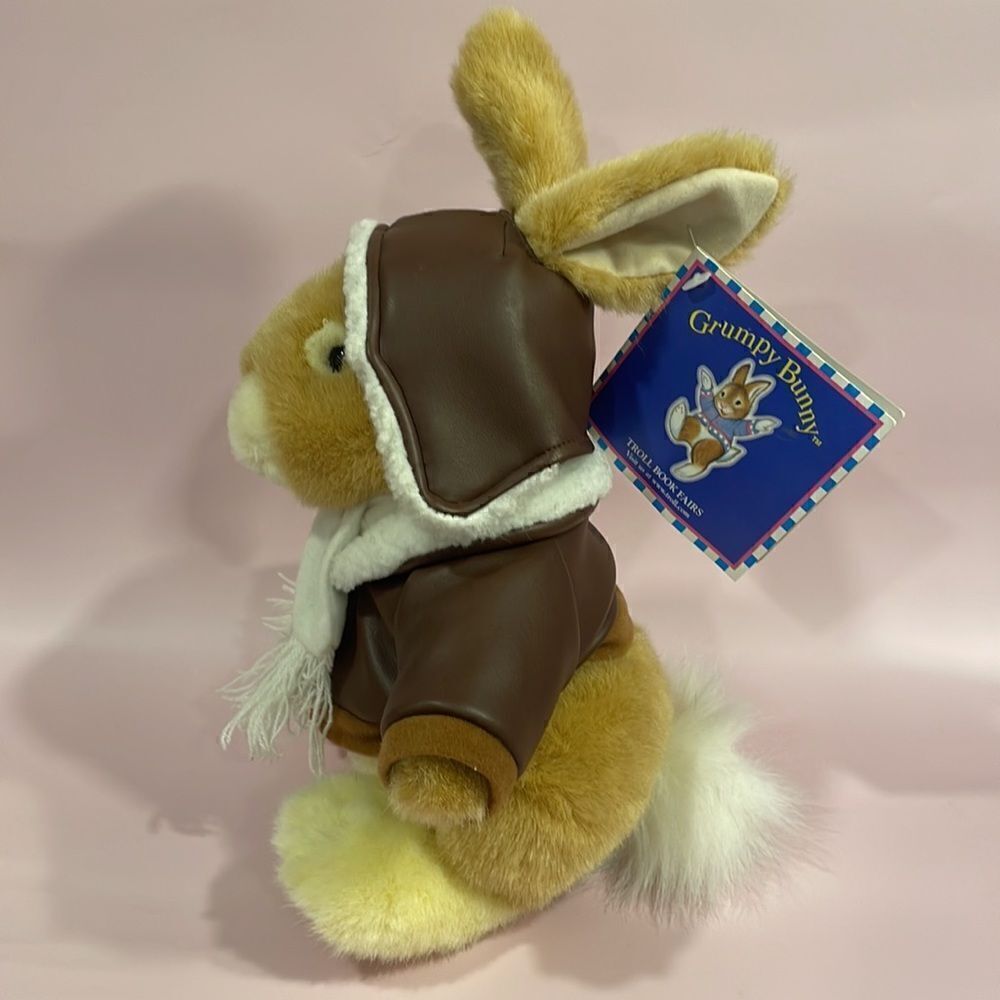 Troll Book Fairs Grumpy Bunny Plush Toy Hopper the Pilot NWT Excellent Condition - Picture 2 of 9